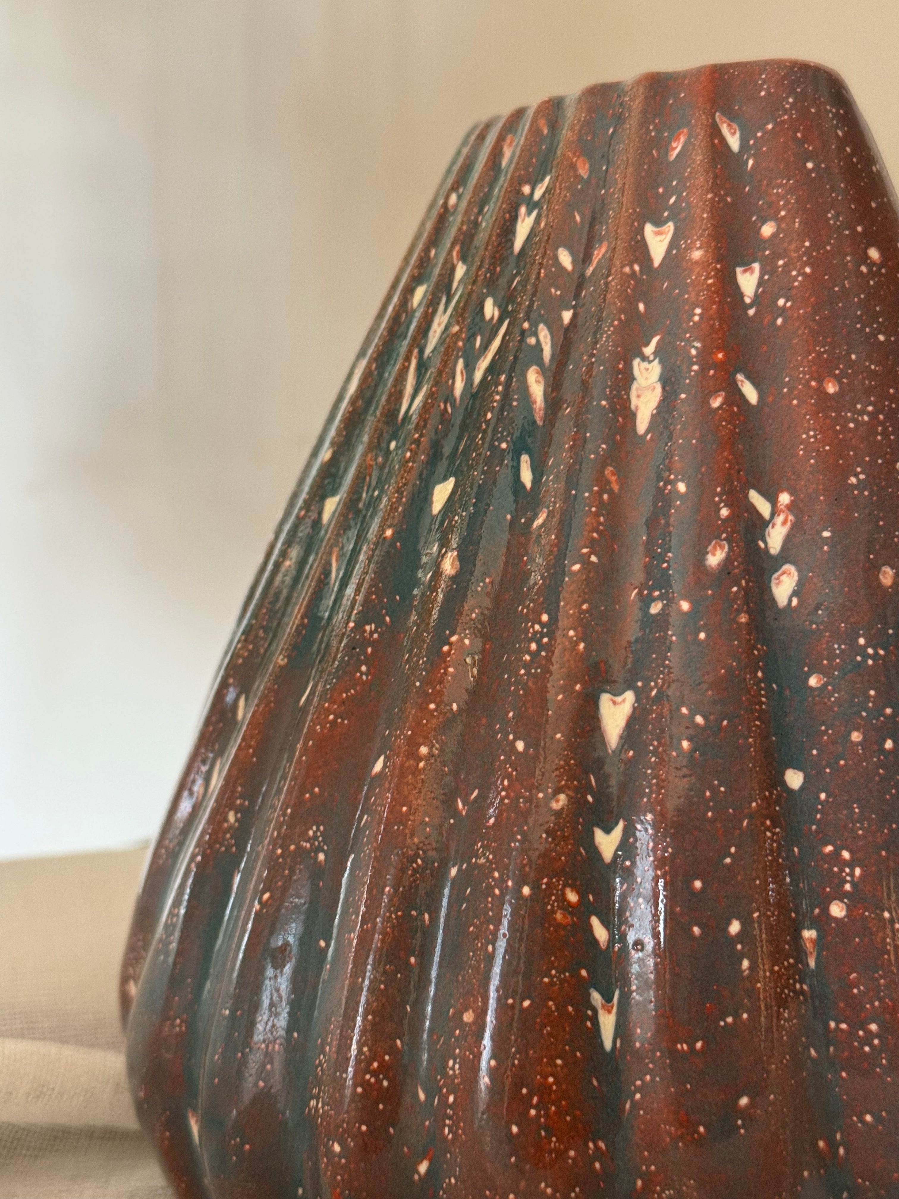 Shell Vase - Fusion