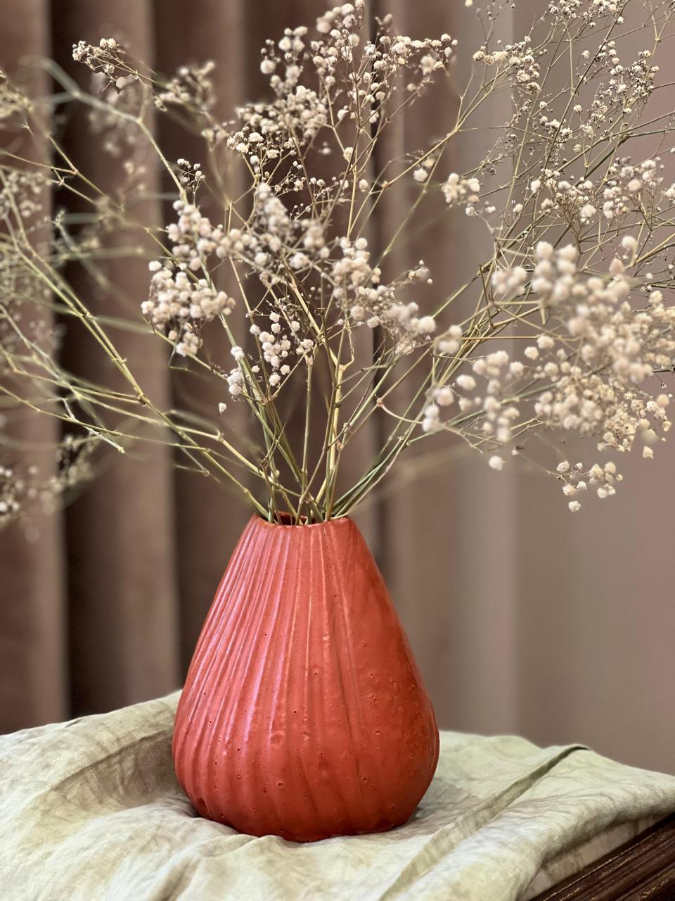 Shell Vase - Maroon