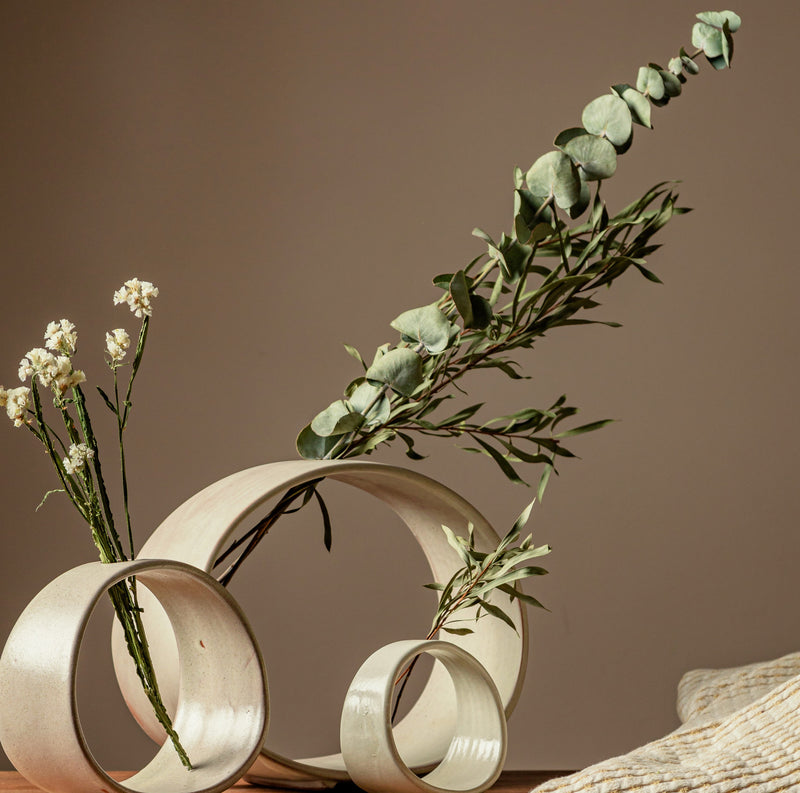 The Novel Ring Vases - Ivory