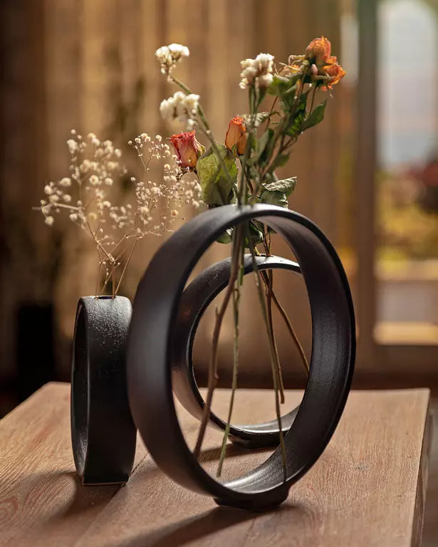RING VASES - BLACK