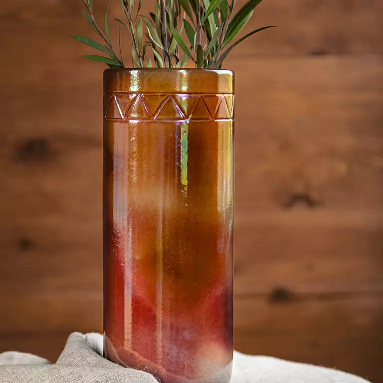 TUMBAGA VASE